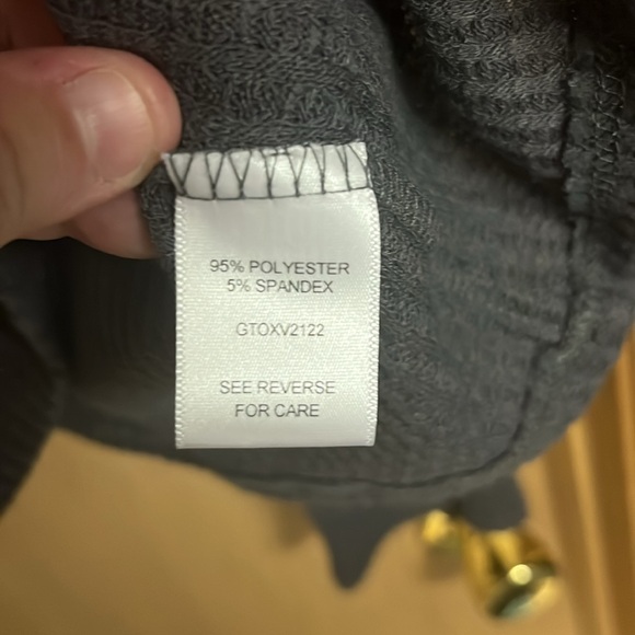 The Good Jane XL/Size 14 Turtle Neck Top with Buttons in Charcoal - Picture 9 of 10